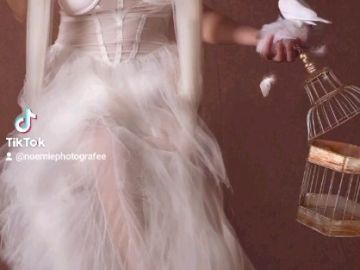 #shootingfemme #shootingfeerique #seancephotofemme #seancephotofeerique #photographejura #photographevalserhone #photographefemme #photographesuisse...