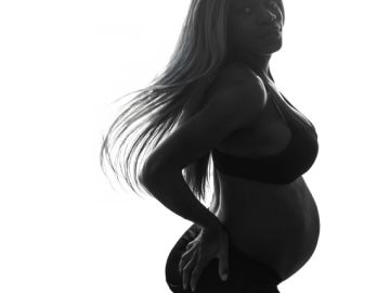 Bonjour à tous, 🤍🖤🤍🖤je vous partage Ma belle artiste danseuse dans des photos intemporelle pour cette dernière grossesse, elle est juste magnifique n'est ce...